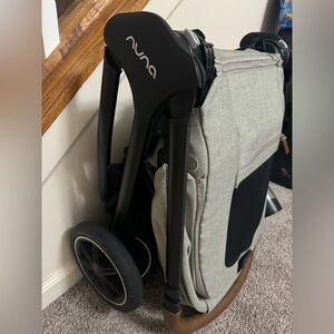 ‼️SOLD ‼️  Nuna Triv Next